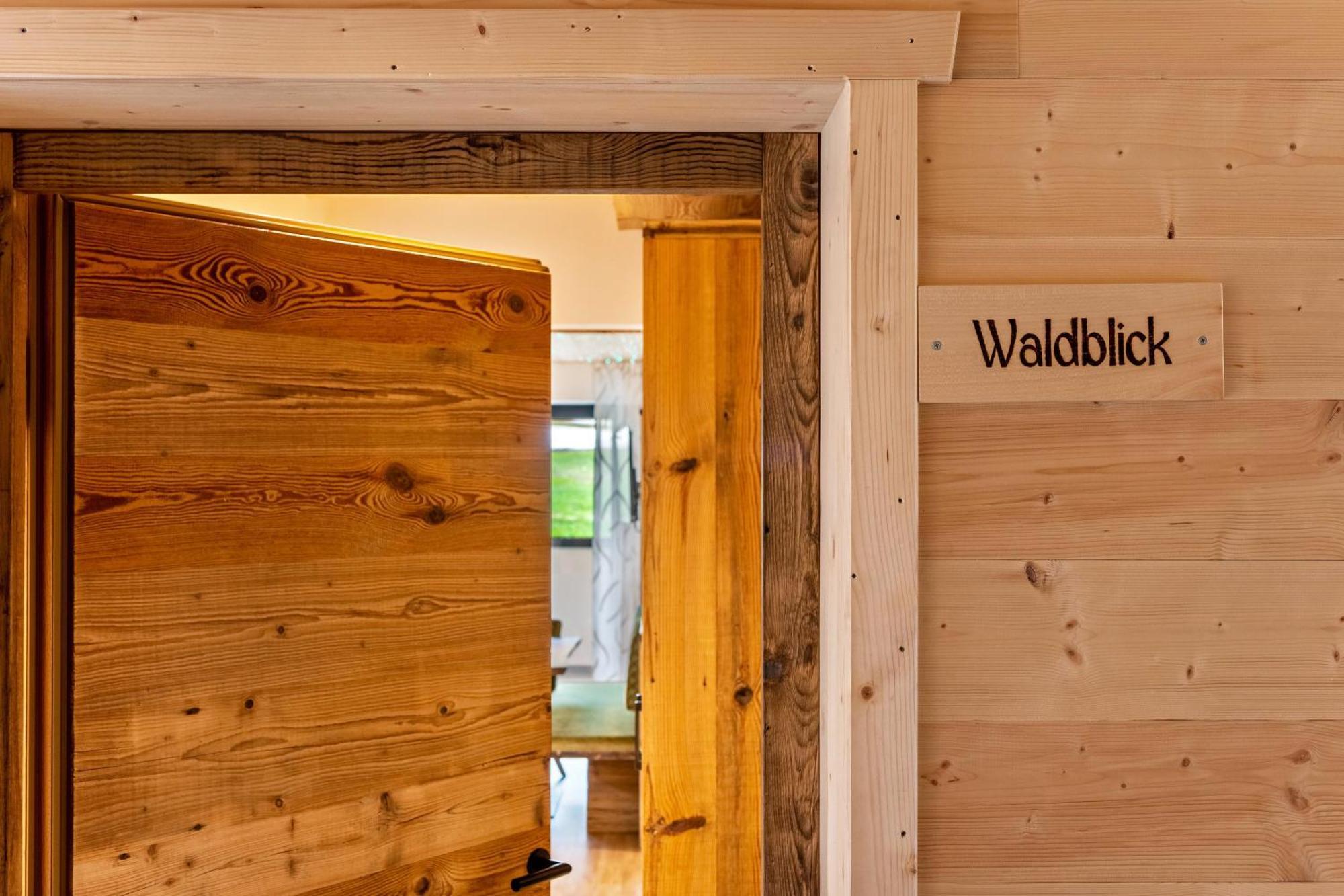 Blosegghof Bergchalets Waldblick Racines Exterior photo